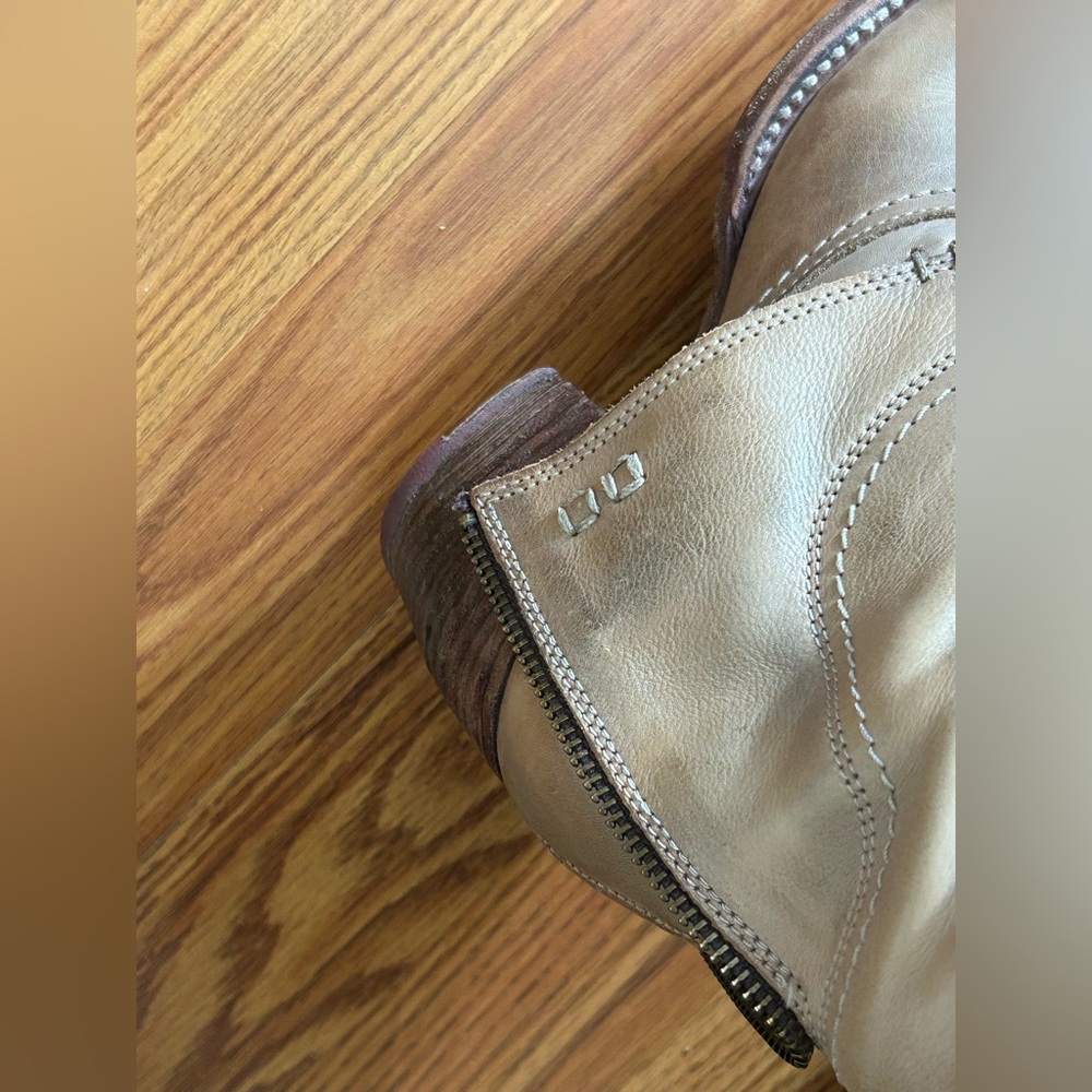 Bed Stu Iris Light Tan Leather Ankle Boots Size 8 - Picture 11 of 16
